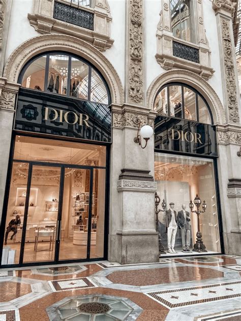 dior milano negozio|Dior sito.